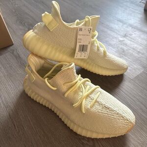 Yeezy Men's Sneakers - Soft Yellow